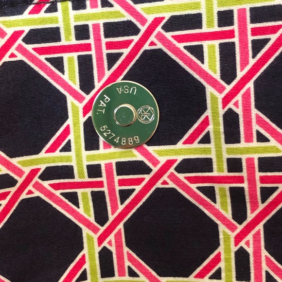 NWT Vera Bradley "Laura Ribbons" Tote Purse. See Photos For Description - Picture 8 of 14